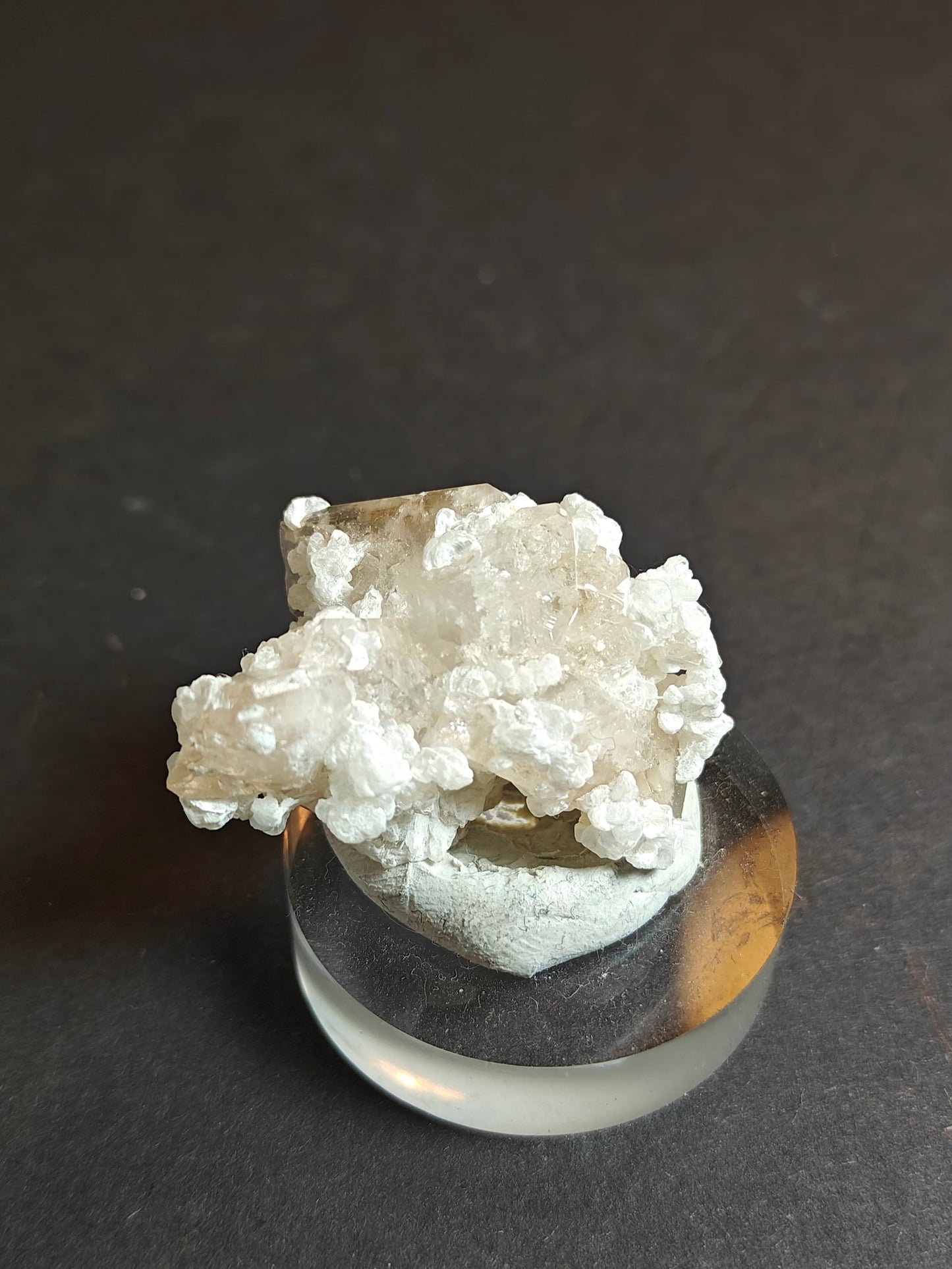 Pakistani Topaz with Albite – 37 Grams