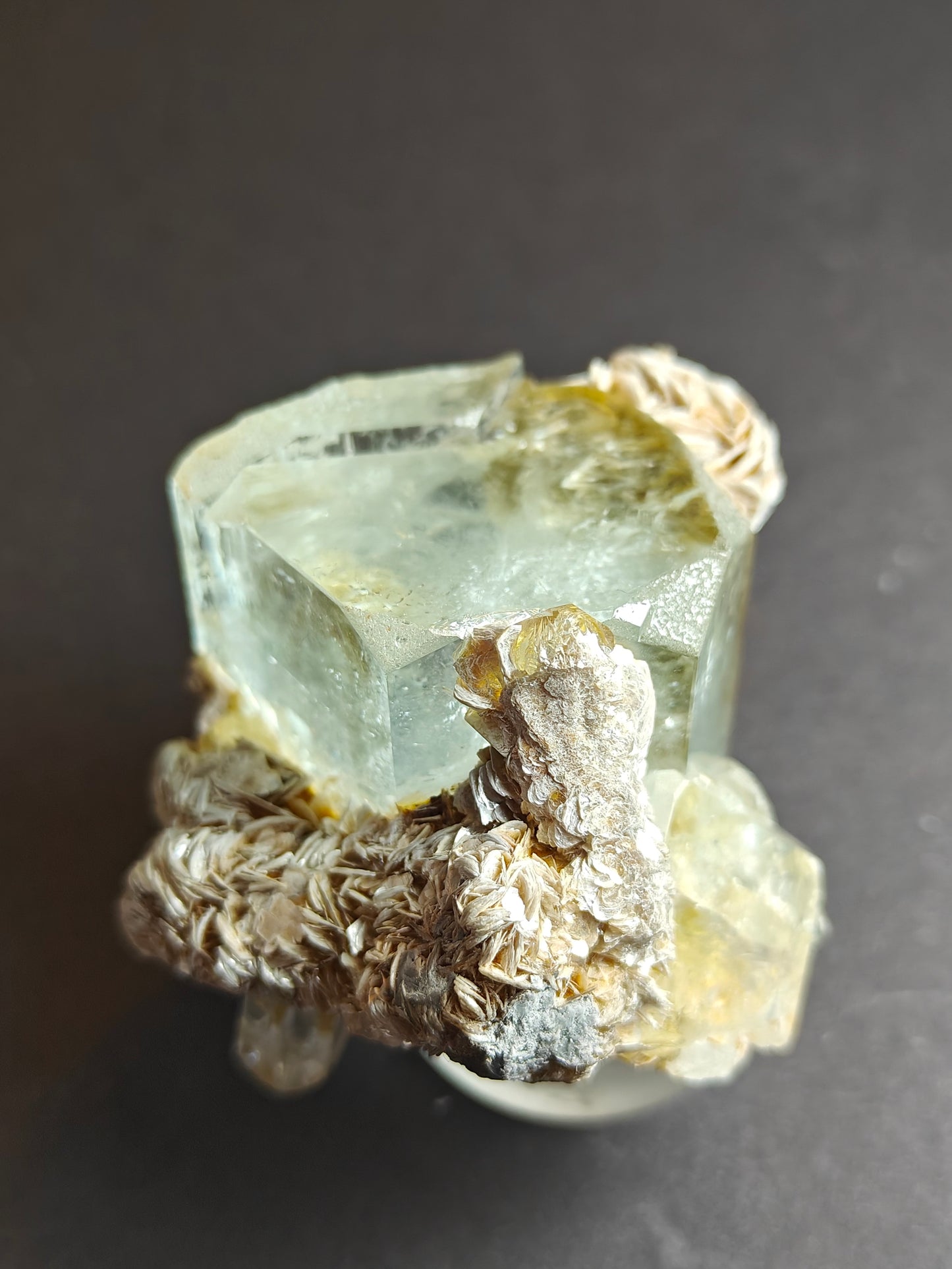 Aquamarine with Muscovite from Pakistan – 133 Grams