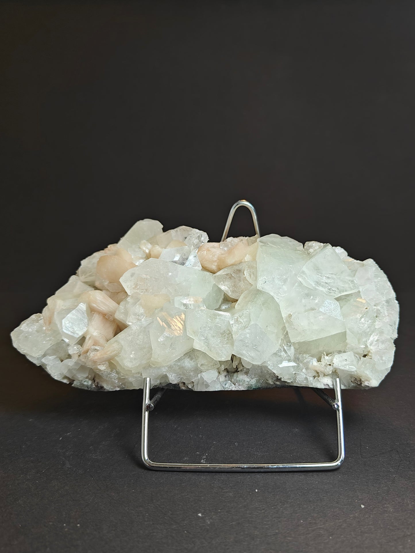 Apophyllite-Stilbite Cluster from India – 0.950 kg --- 002