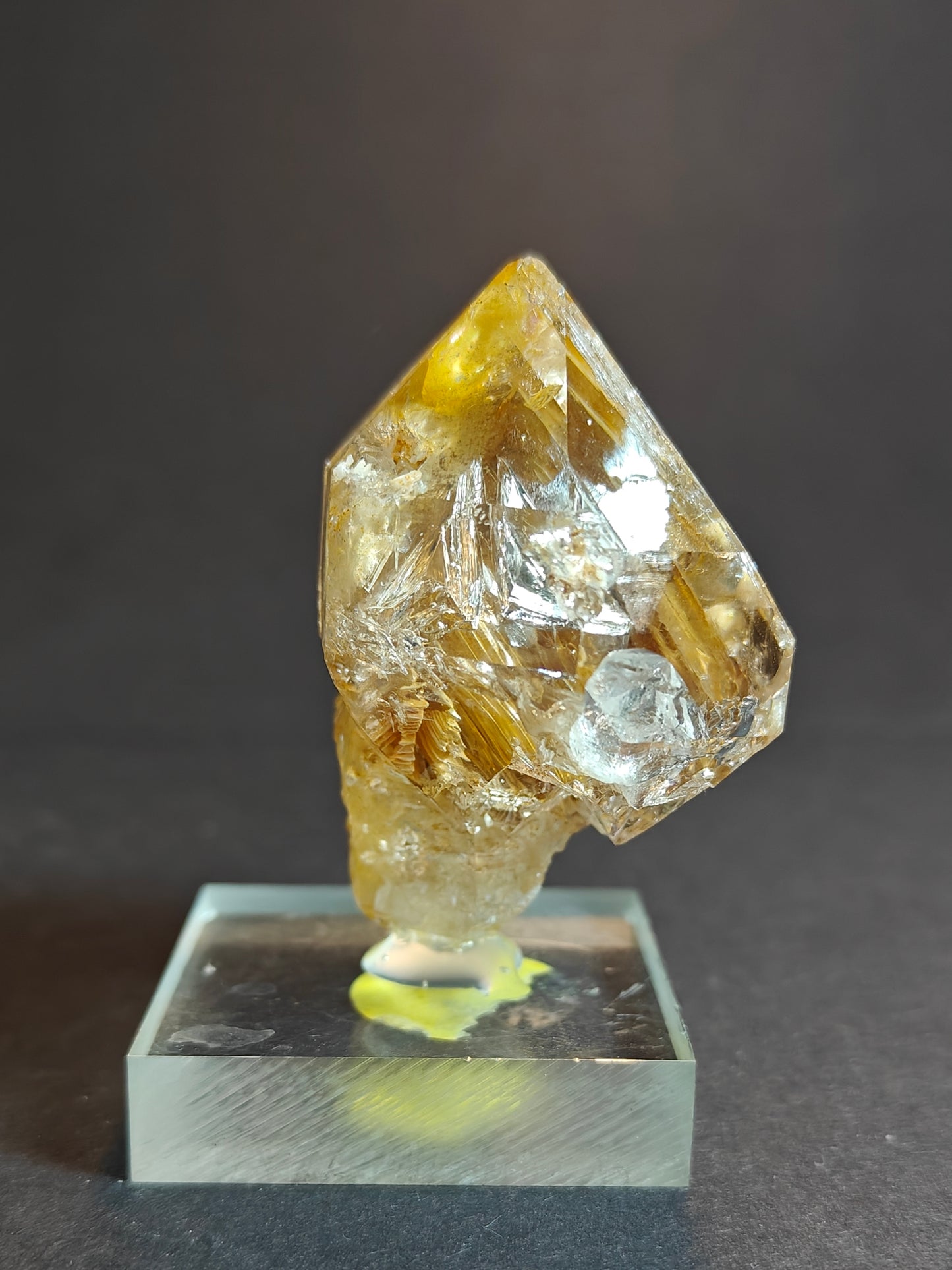 Skeleton Quartz on Acrylic Base – Pakistan | 5x5x3cm