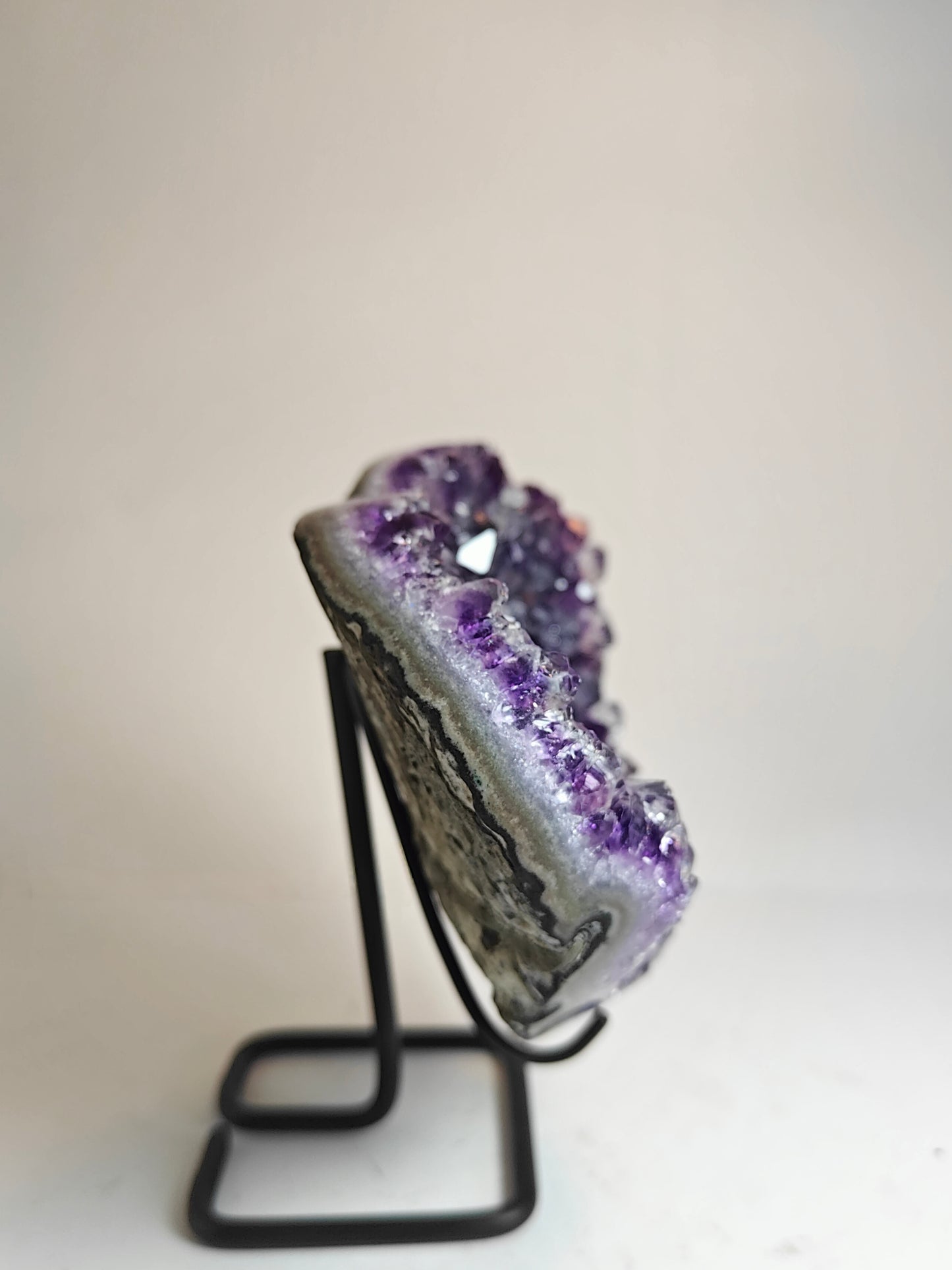 High-Quality Amethyst Heart on Stand - 0.5 kg