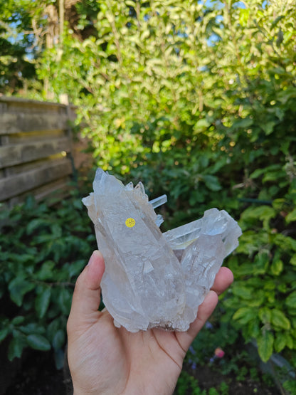 Quartz Crystal Cluster 16 x 13 x 11 cm 1.100 kg