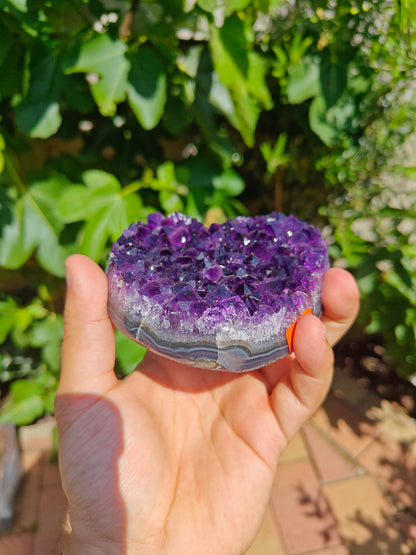EXTRA Uruguayan Amethyst Heart 10 x 9 x 2 cm 0.466 kg