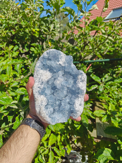 Grote Celestien Cluster uit Madagascar 18 x 14 x 7 cm 2.8 kg