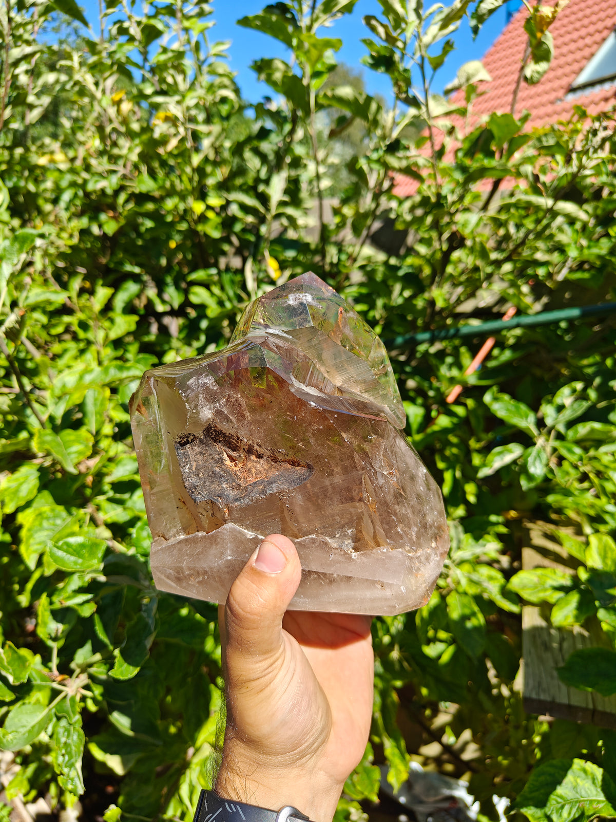 Grote Rookkwarts Punt uit Madagascar 16 x 16 x 9 cm 2.4 kg