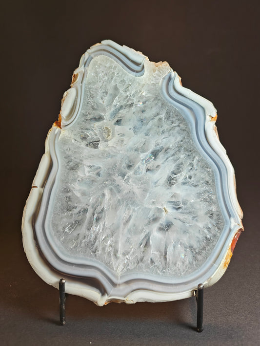 Beautiful Agate Slice with Vibrant Colors – 566 Grams