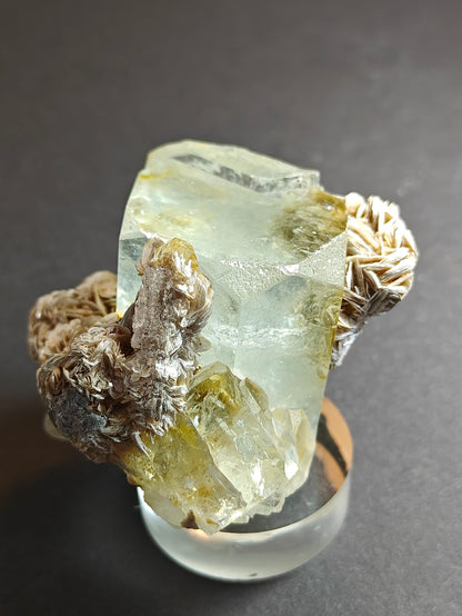 Aquamarine with Muscovite from Pakistan – 133 Grams