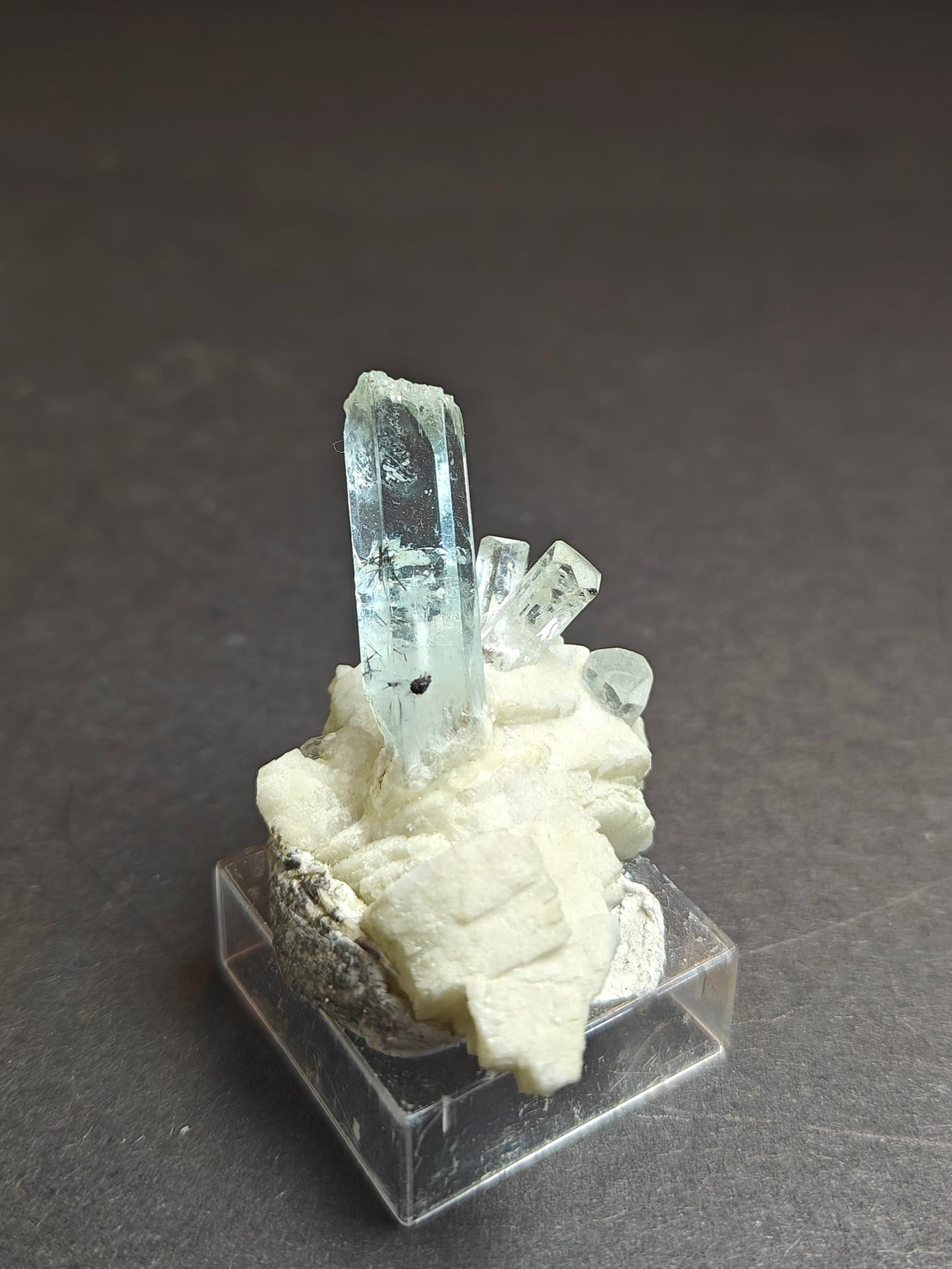 Aquamarine Cluster on Matrix