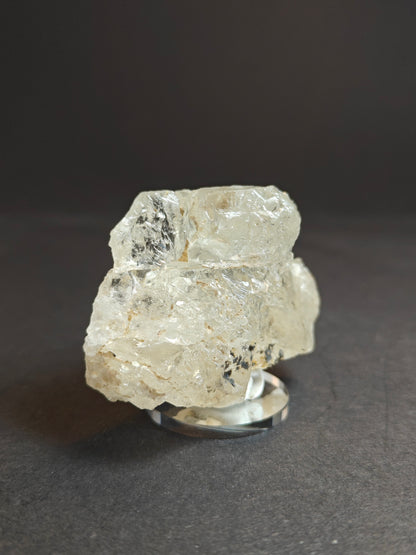 Petaliet kristalspecimen op basis