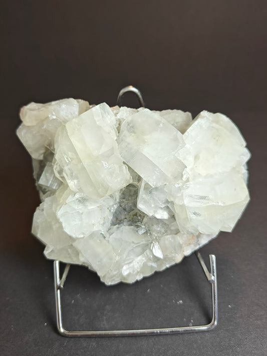 Apophyllite Cluster from India - 0.960 kg --- 005