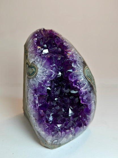 Cut-Base Amethyst Cluster from Uruguay Top Quality - 1.3 kg
