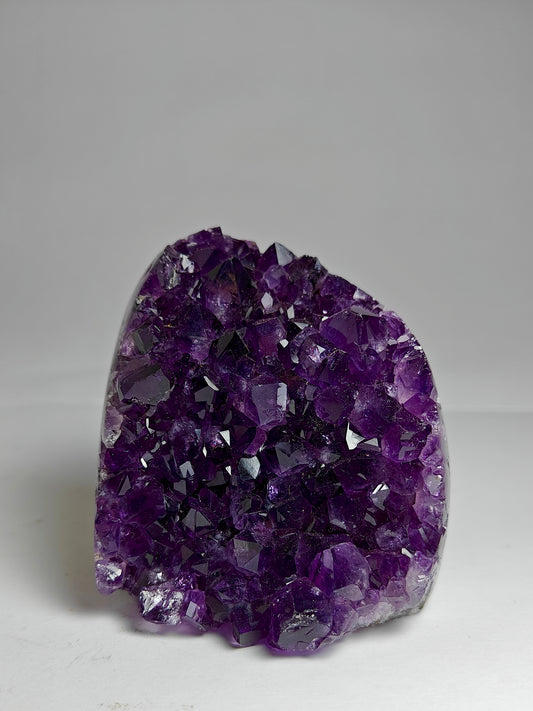 Cut-Base Amethyst Cluster from Uruguay Top Quality - 0.46 kg