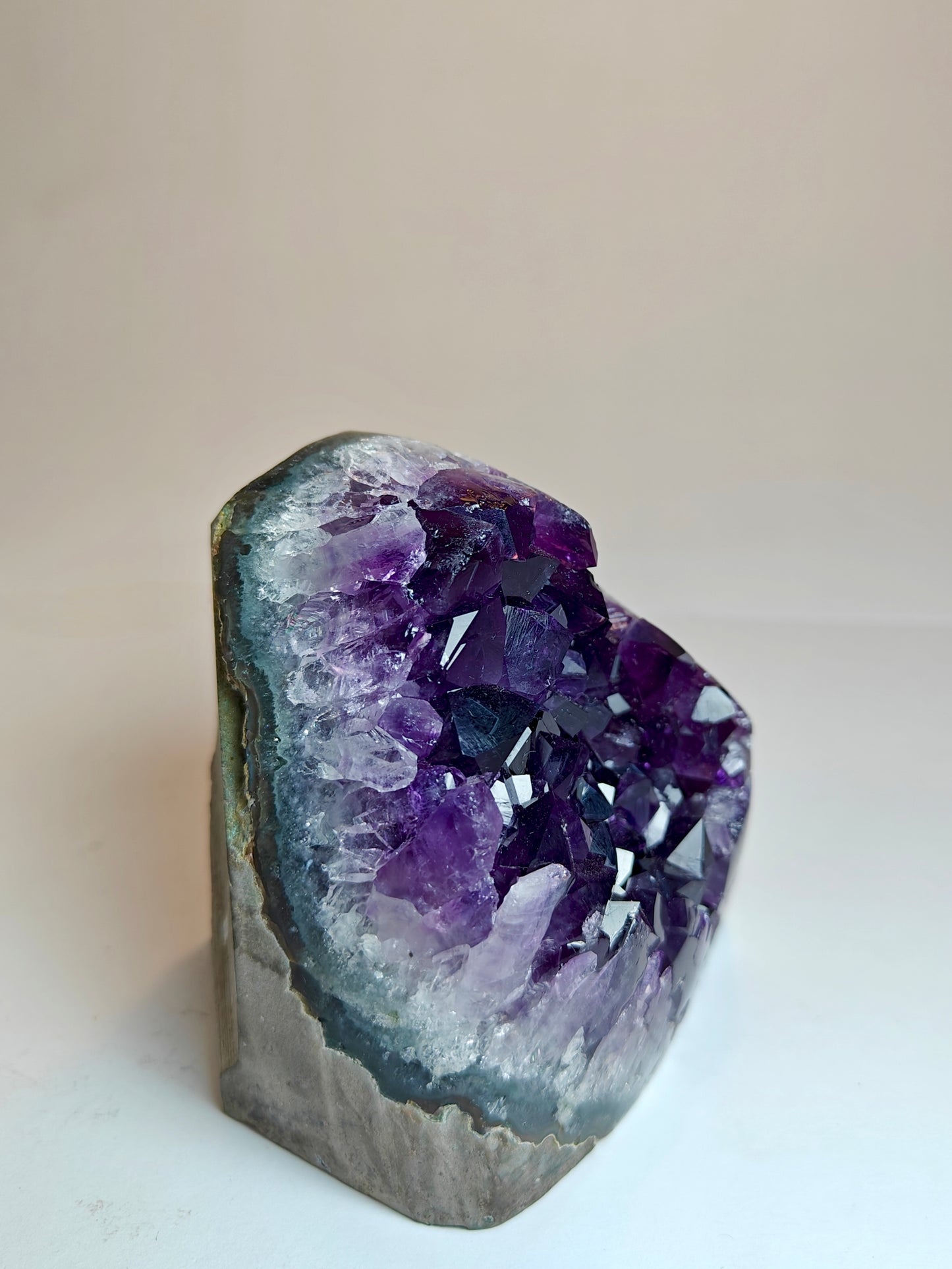 Cut-Base Amethyst Cluster from Uruguay Top Quality - 0.8 kg