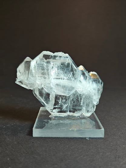Faden Quartz from Pakistan on Acrylic Base – Approx. 7 x 6 x 2 cm