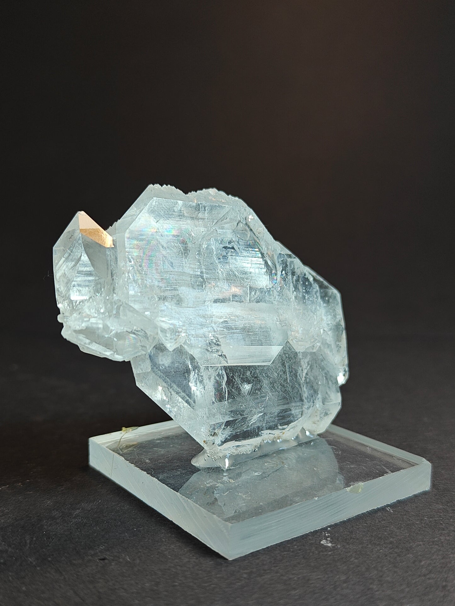 Faden Quartz from Pakistan on Acrylic Base – Approx. 7 x 6 x 2 cm