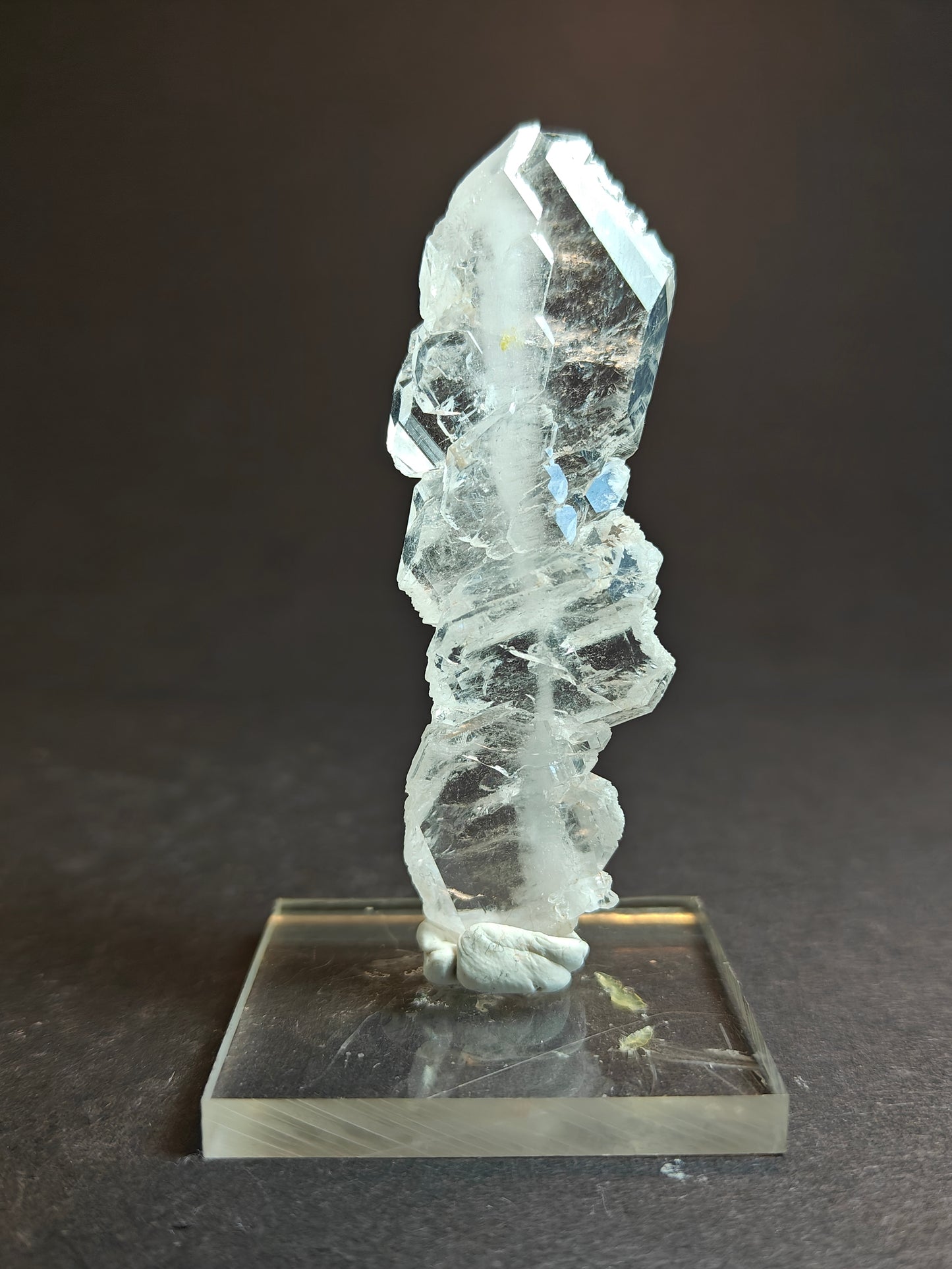 Faden Quartz from Pakistan on Acrylic Base – Approx. 8 x 2 x 1 cm