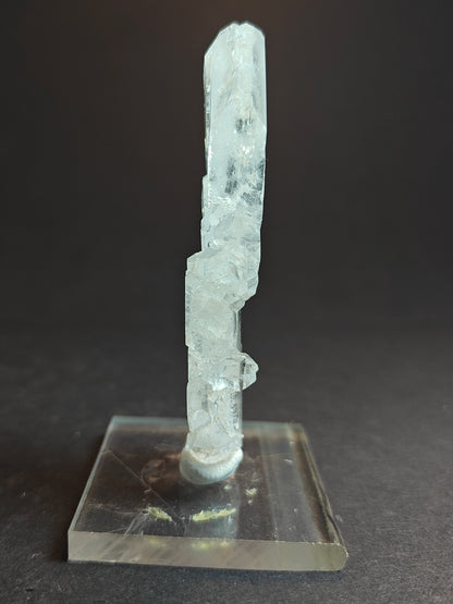 Faden Quartz from Pakistan on Acrylic Base – Approx. 8 x 2 x 1 cm
