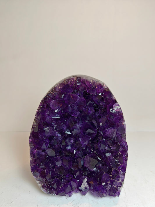 Cut-Base Amethyst Cluster from Uruguay Top Quality - 0.79 kg