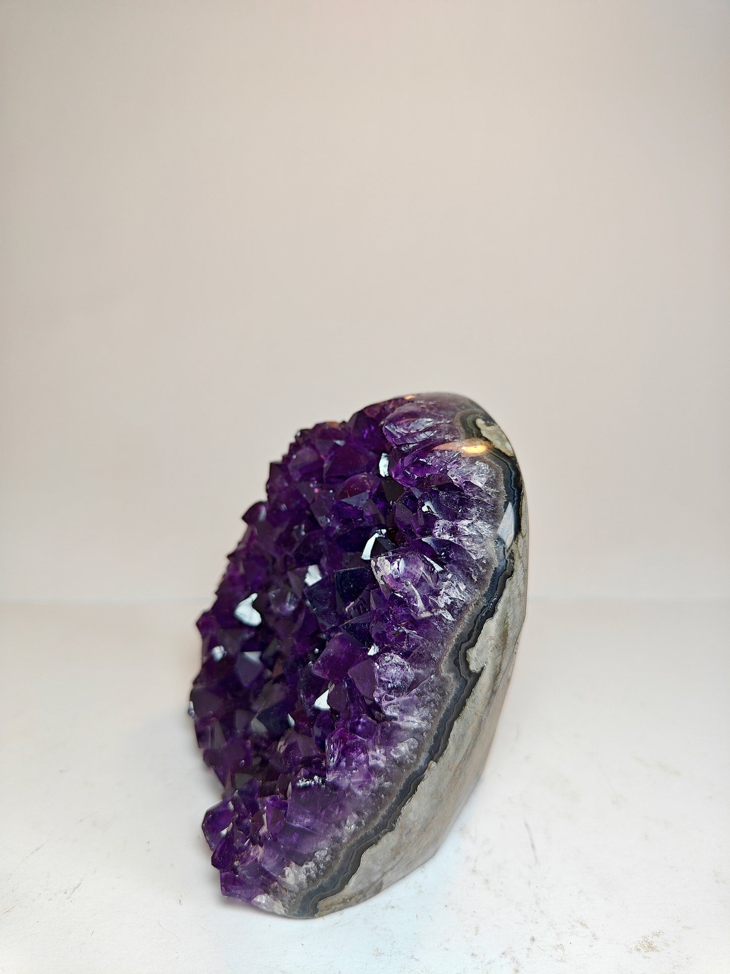Cut-Base Amethyst Cluster from Uruguay Top Quality - 0.79 kg