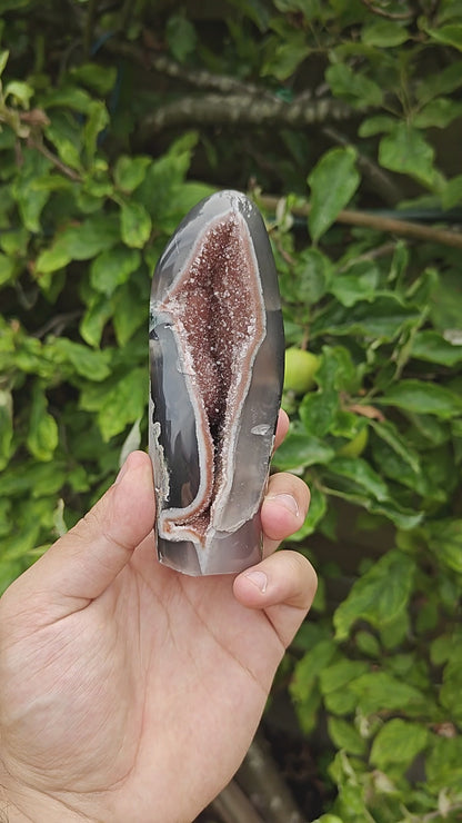 Uruguayaanse Agaat 12 x 5 x 4 cm 0.340 kg